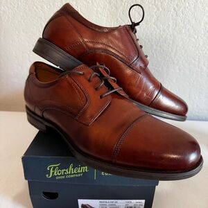 Like New Florsheim Men's Cognac Leather Oxfords